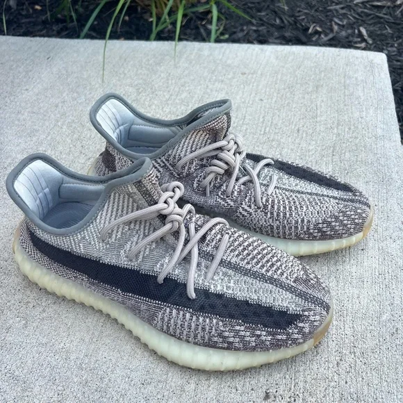 adidas gazelle silver green womens ADIDAS YEEZY BOOST 350 V2 LIGHT main image 1